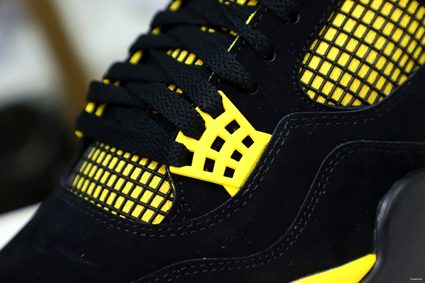 Air Jordan Jordan4  2023 thunder 0726